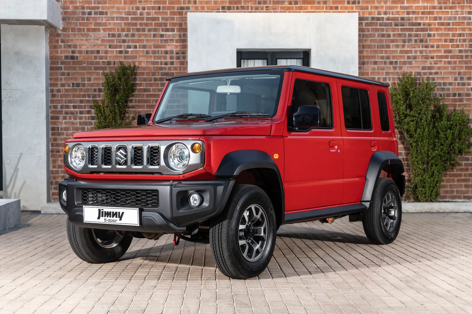 Suzuki Jimny 5-Door, front three-quarter