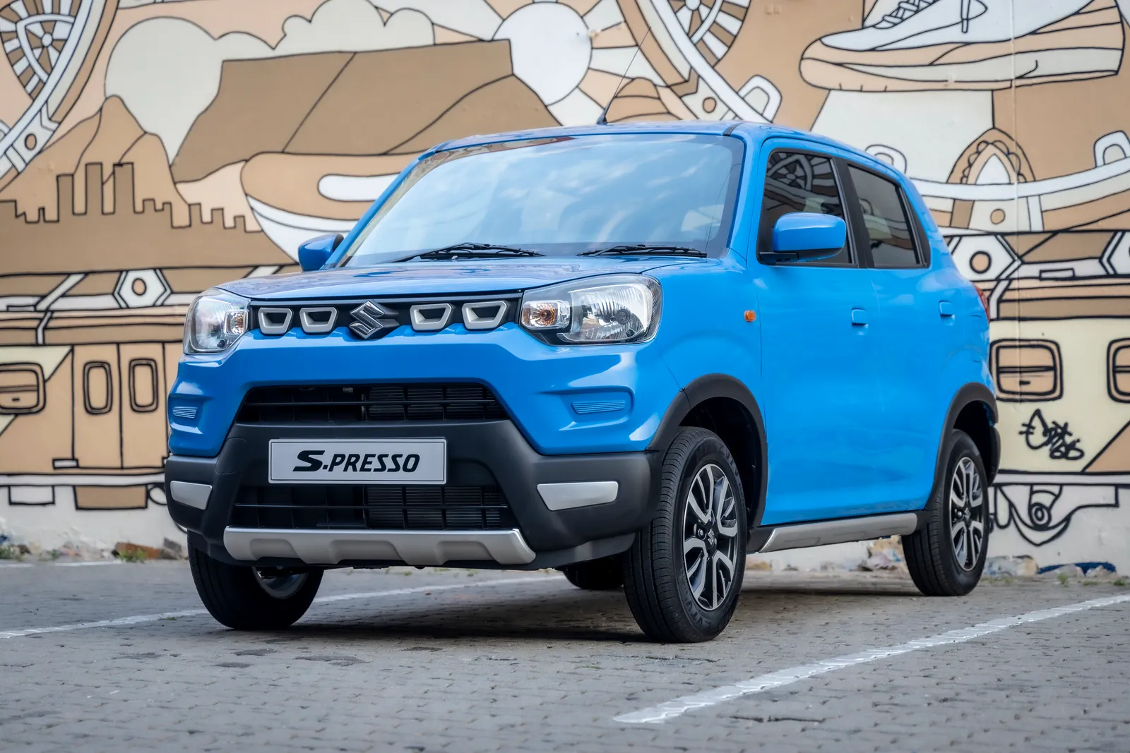 Suzuki S-Presso, front three-quarter