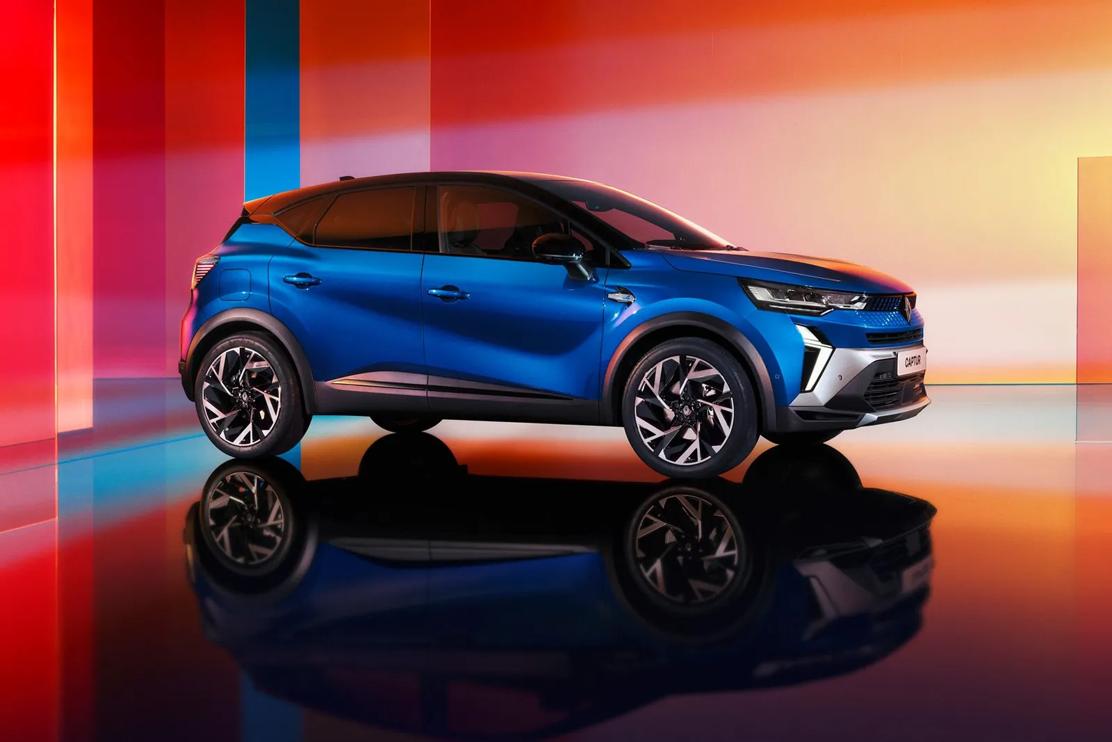 Renault Captur, side