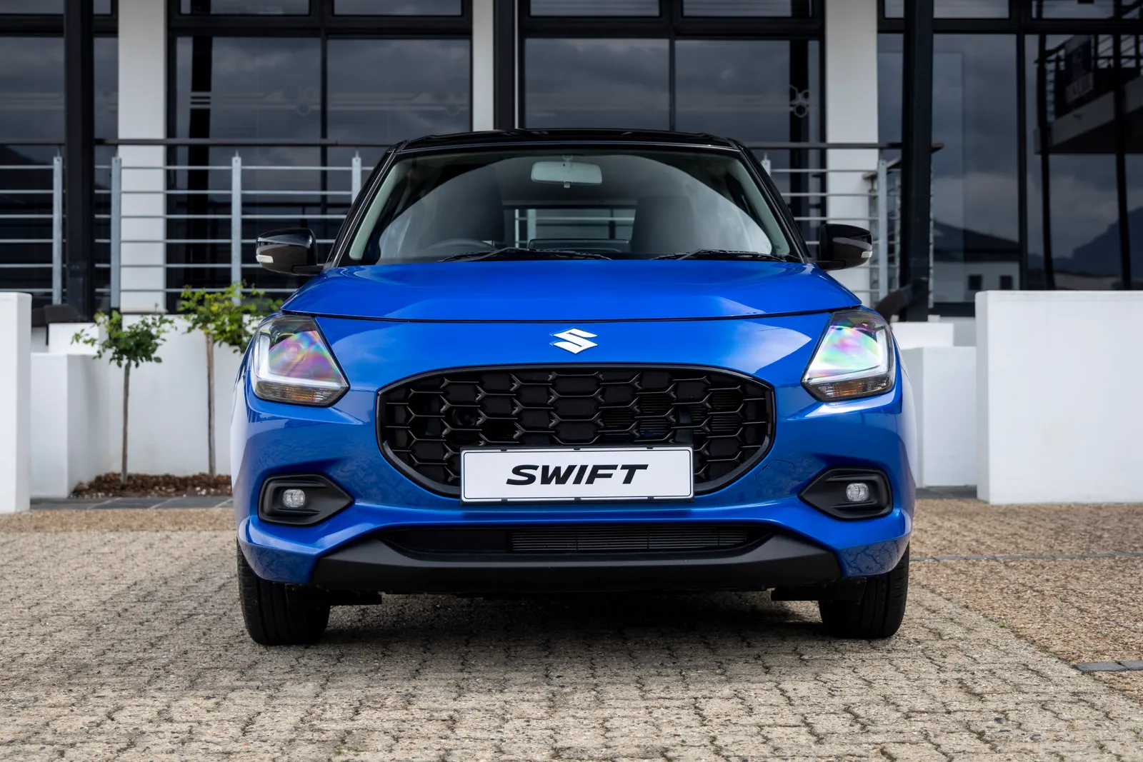 Suzuki Swift, front