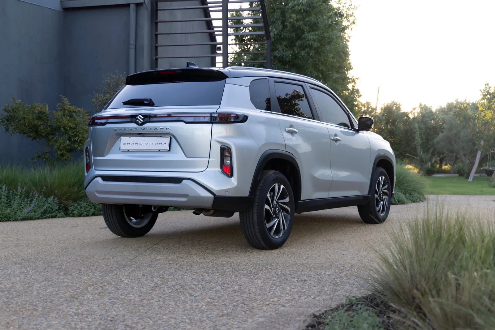 Suzuki Grand Vitara, rear three-quarter