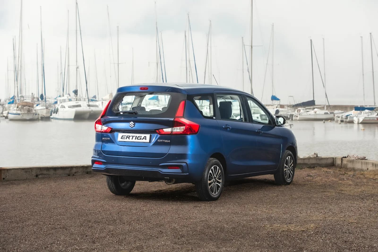 Suzuki Ertiga, rear three-quarter