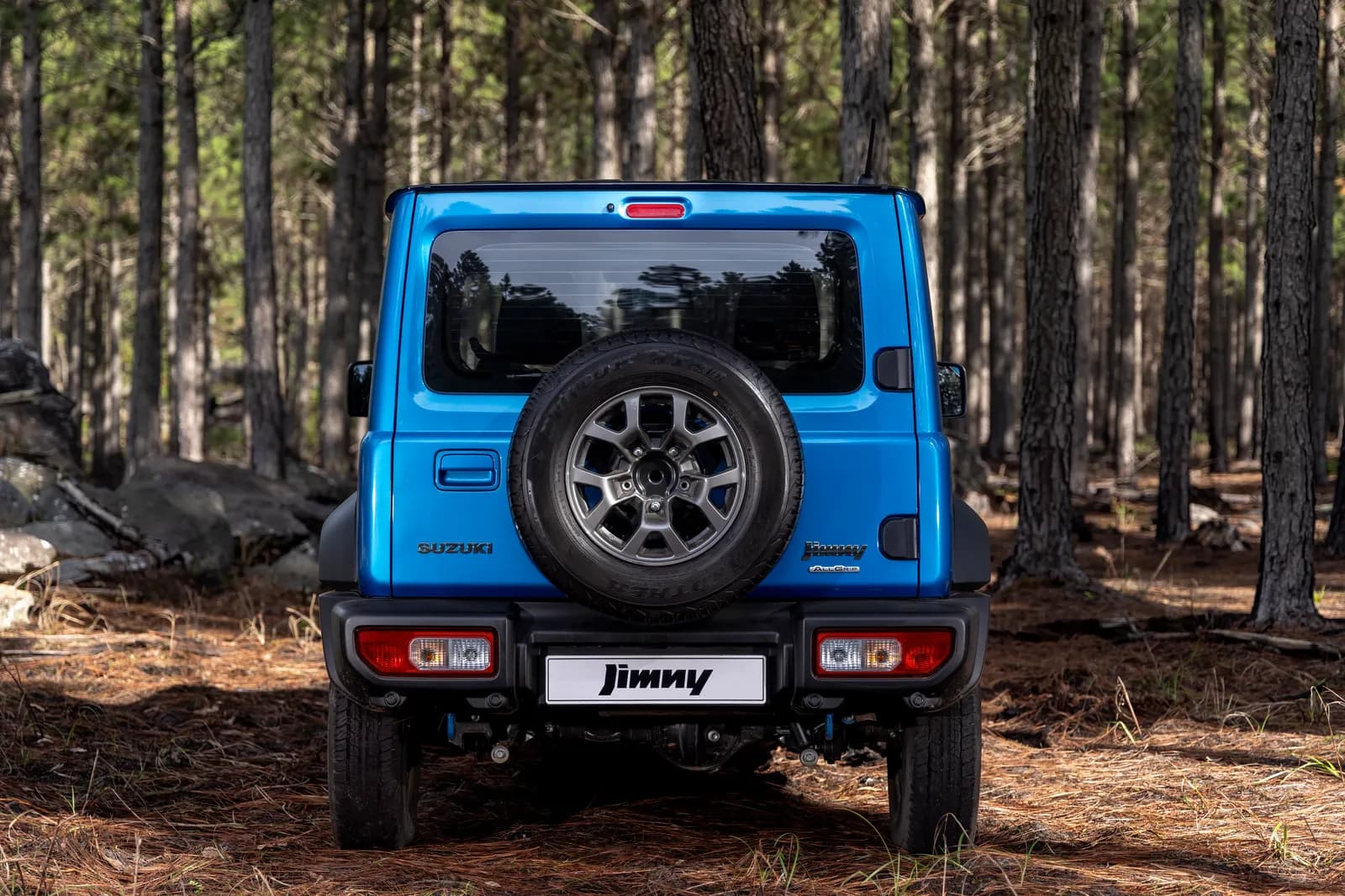 Suzuki Jimny, rear