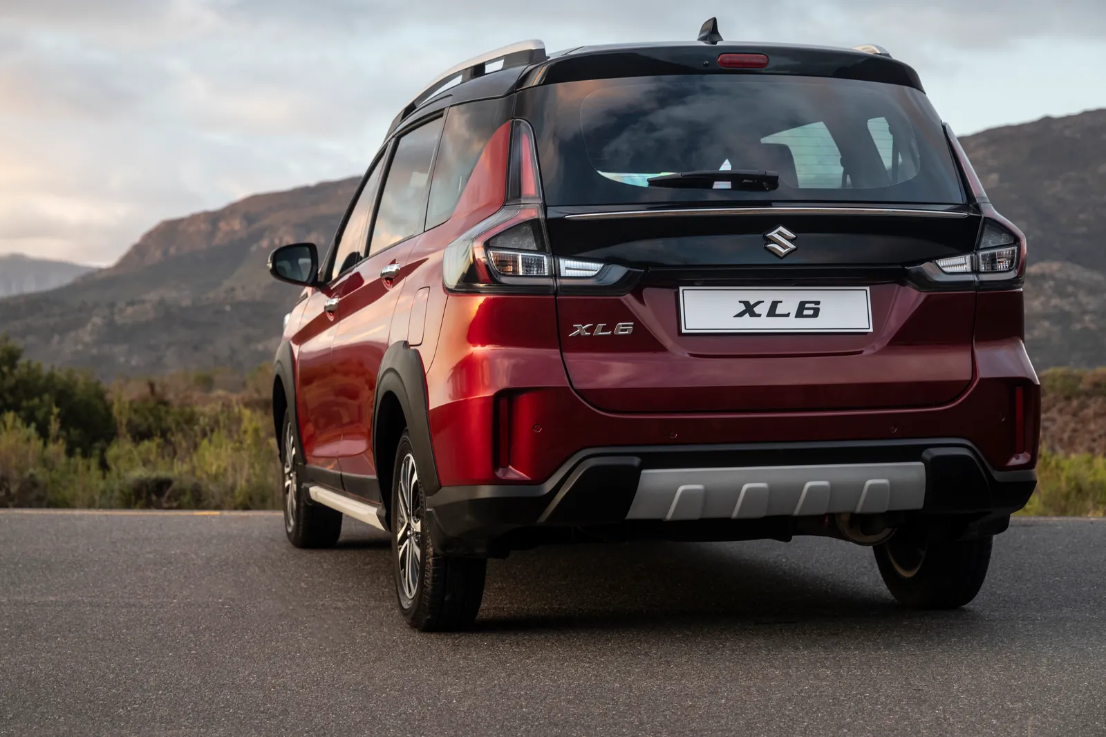 Suzuki XL6, rear