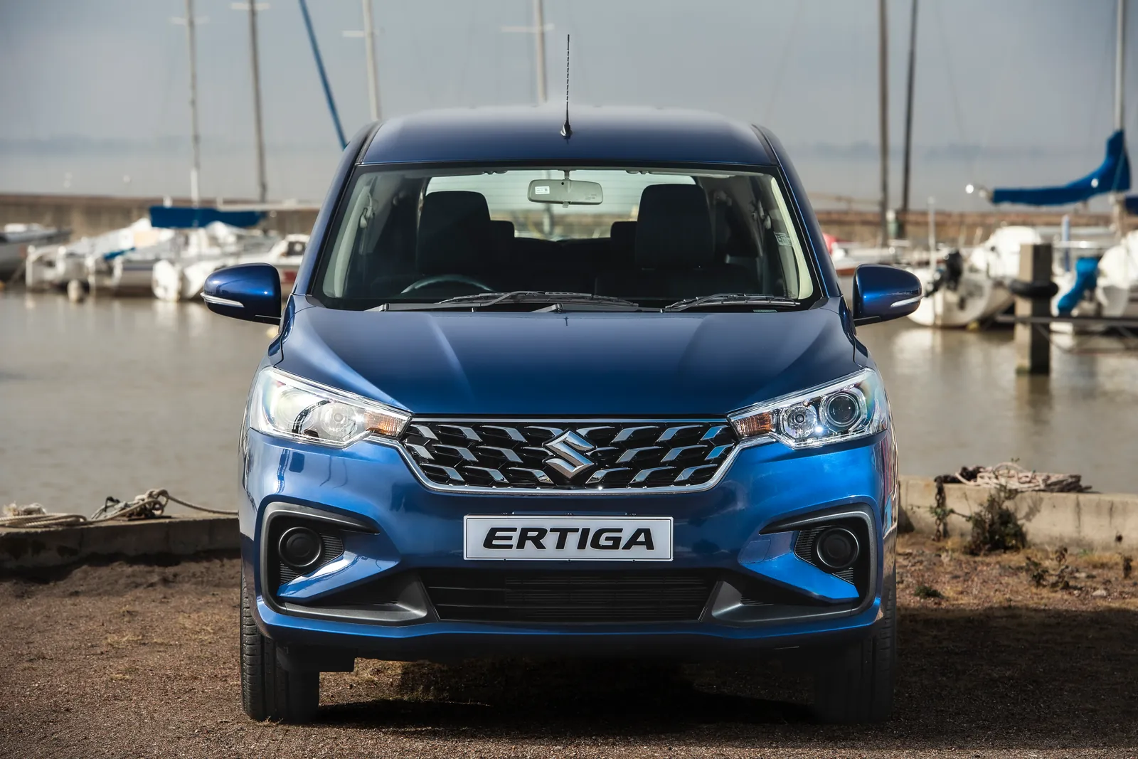 Suzuki Ertiga, front