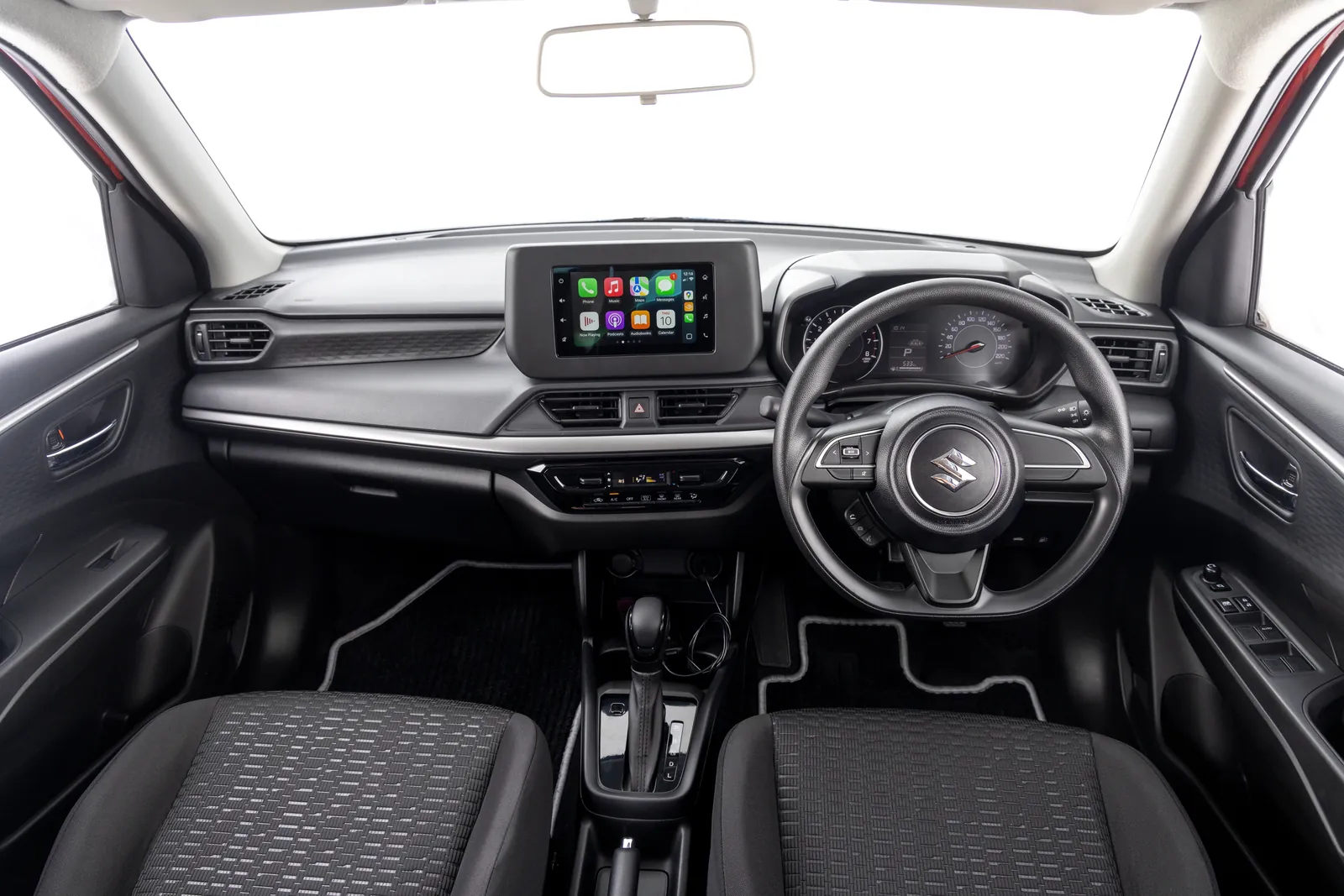 Suzuki Swift, dashboard
