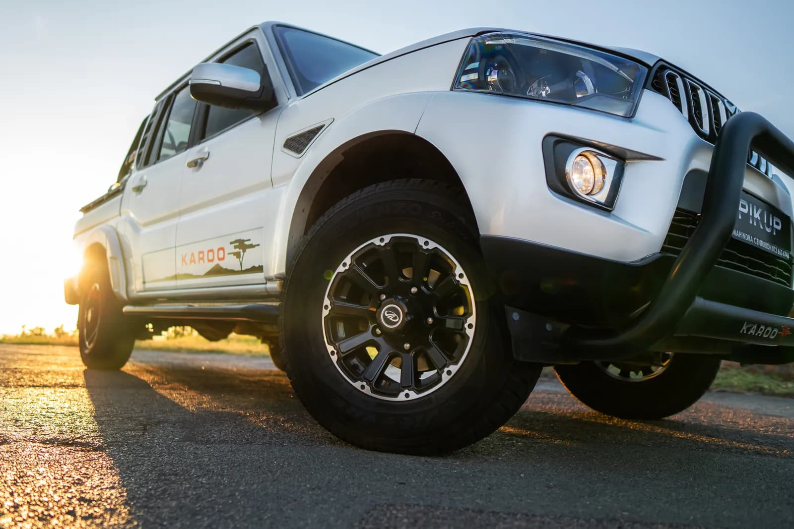 Mahindra Pik-Up Double Cab, wheels