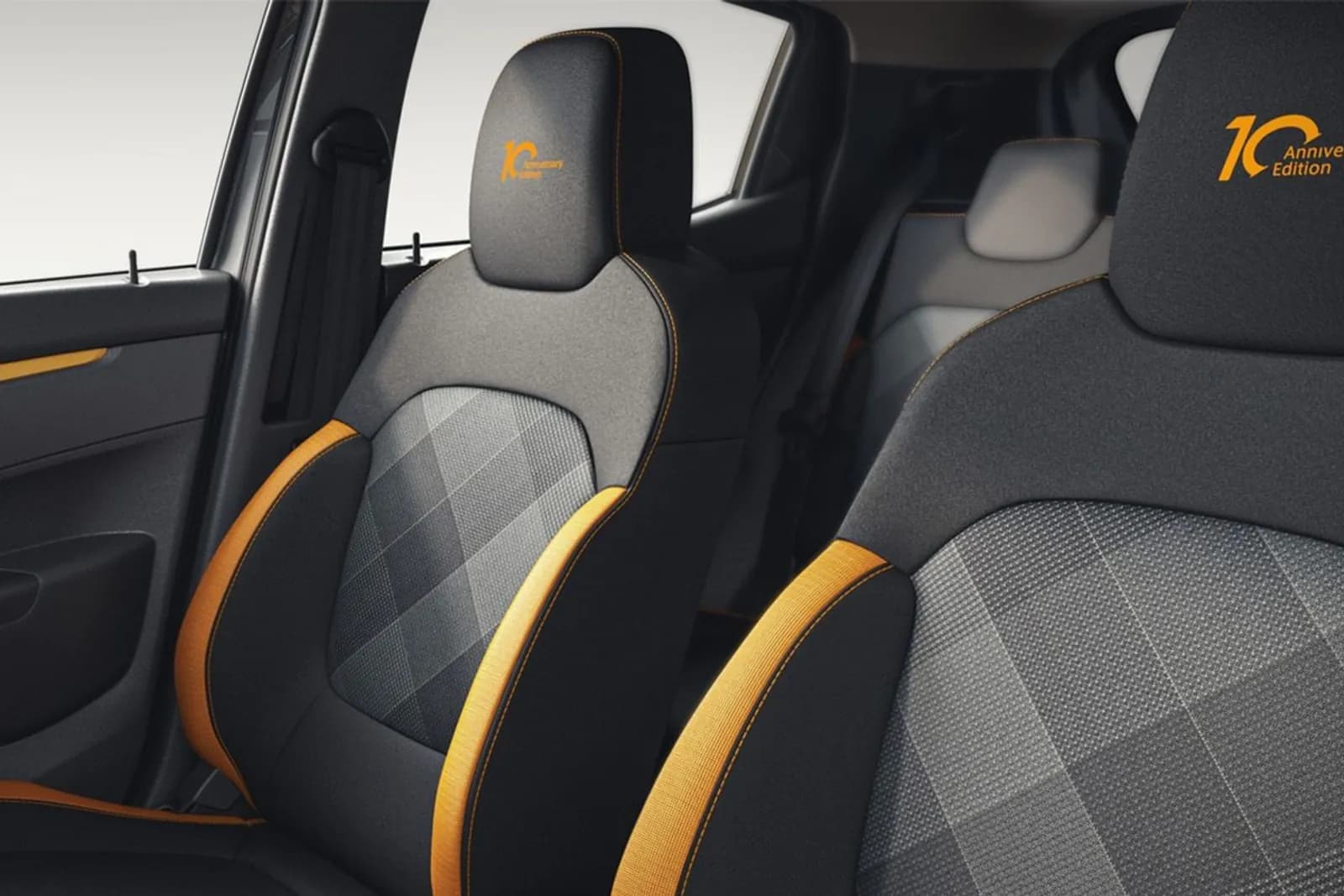 Renault Kwid Limited Edition, front seats