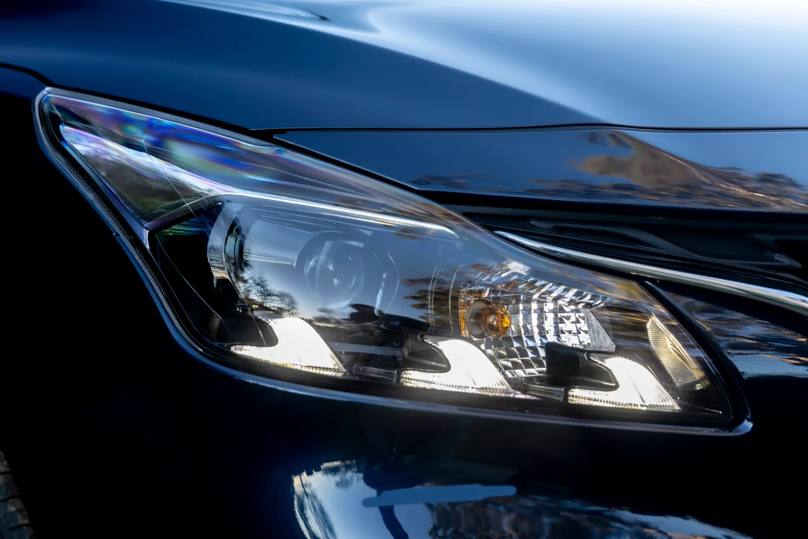 Suzuki Baleno, lights
