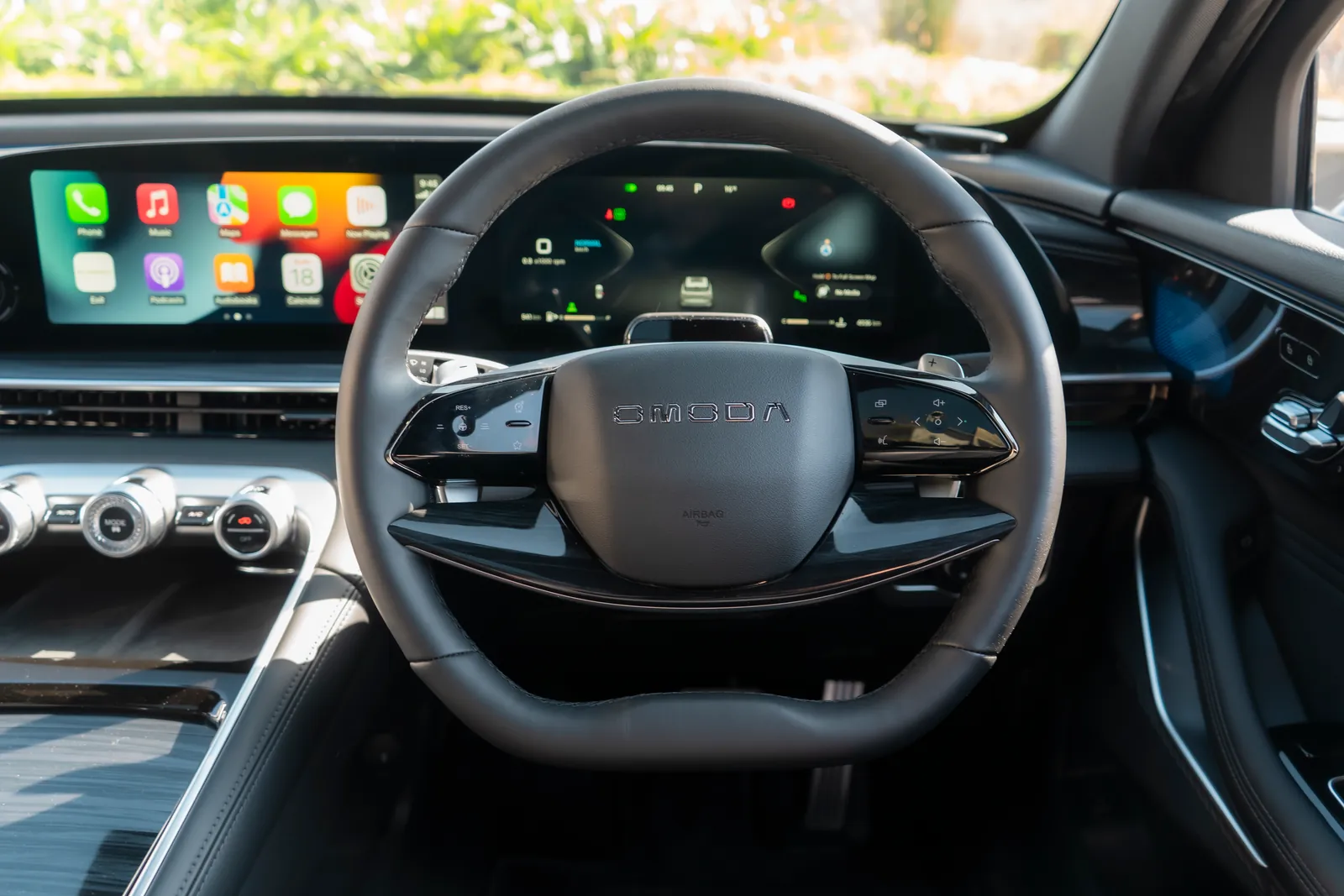 Omoda C9, dashboard