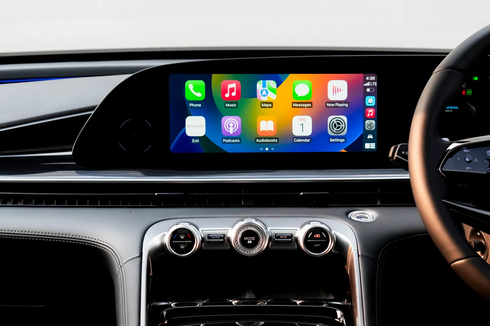 Omoda C9, infotainment