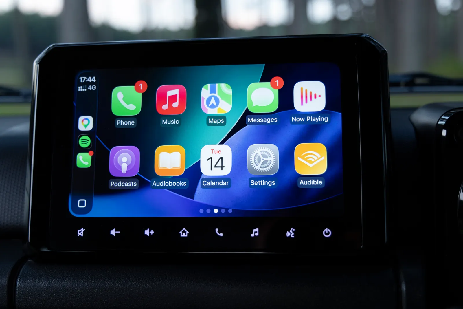 Suzuki Jimny, infotainment