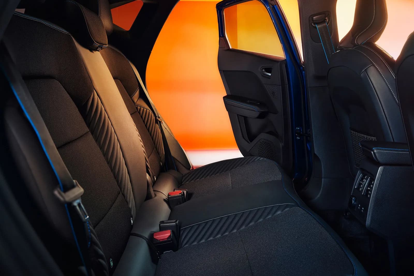 Renault Captur, rear seats
