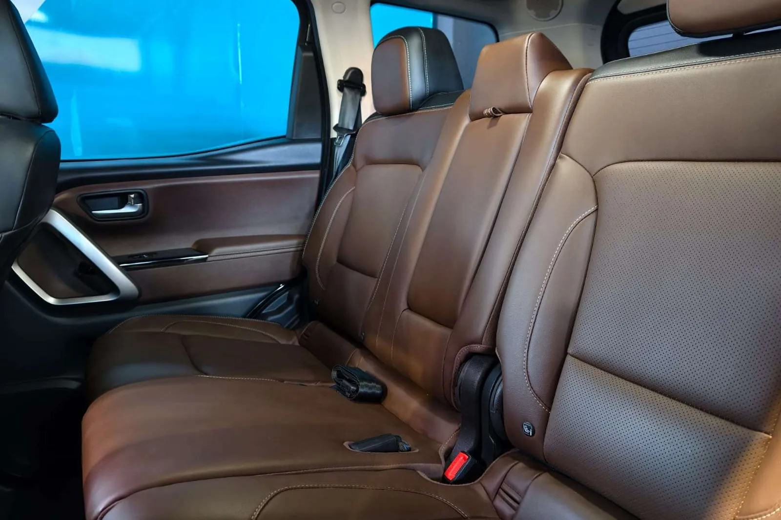 Mahindra Scorpio N, rear seats