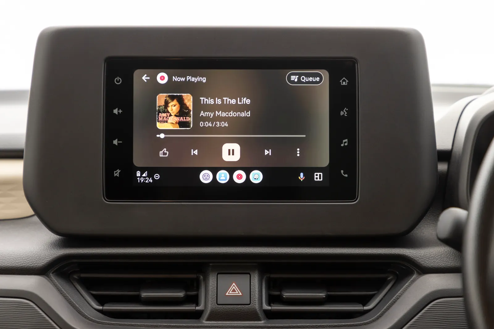 Suzuki Dzire, infotainment
