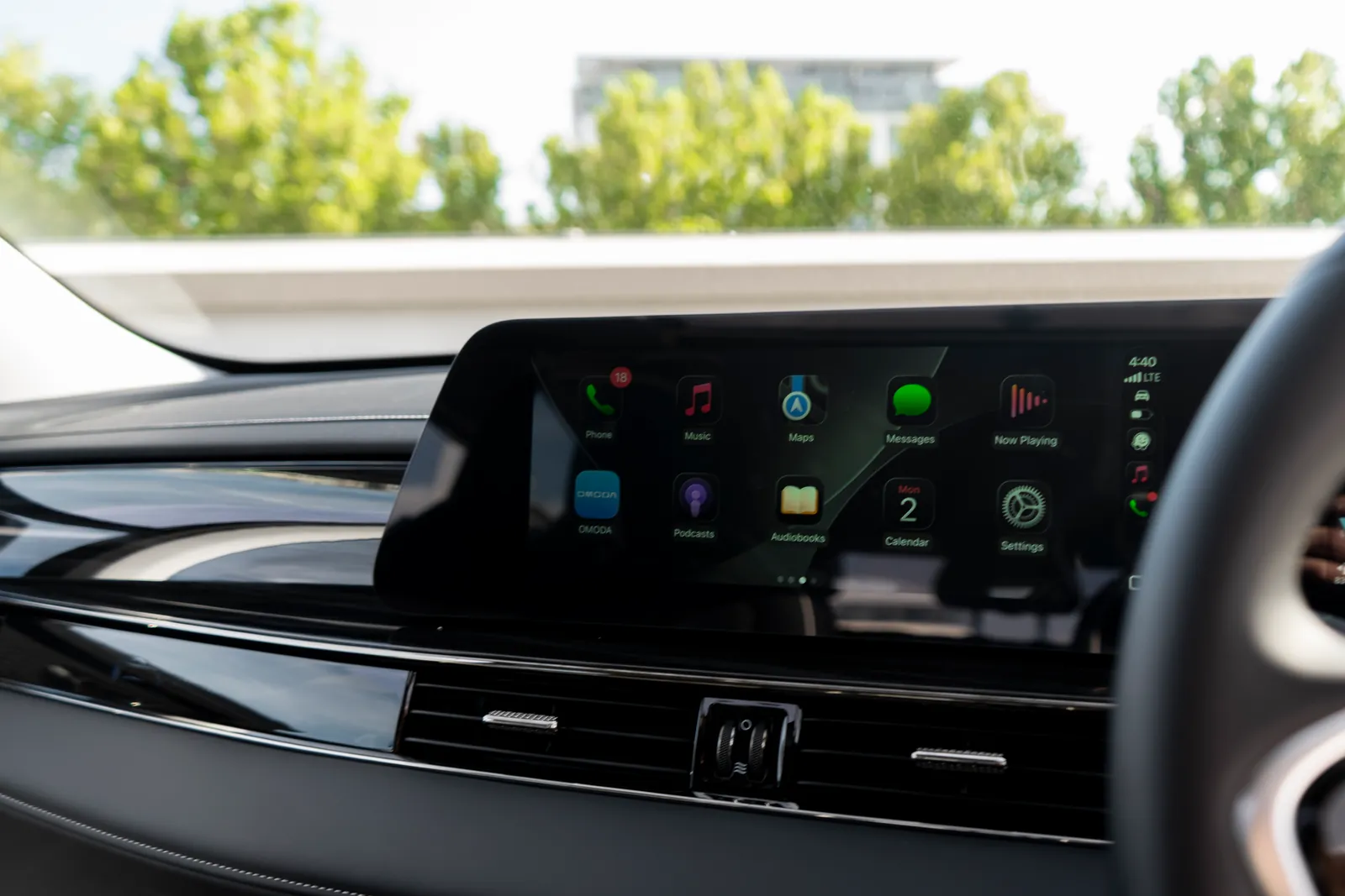 Omoda C5 SHS, infotainment