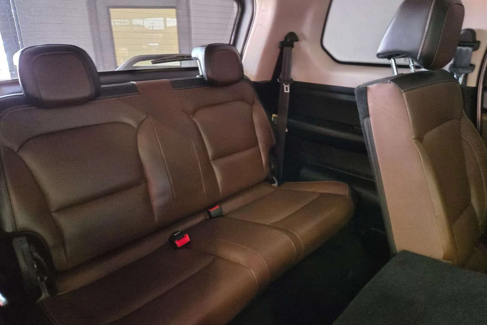 Mahindra Scorpio N, rear seats