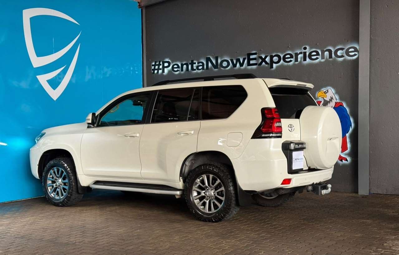 2018 Toyota Prado, image 5 of 16