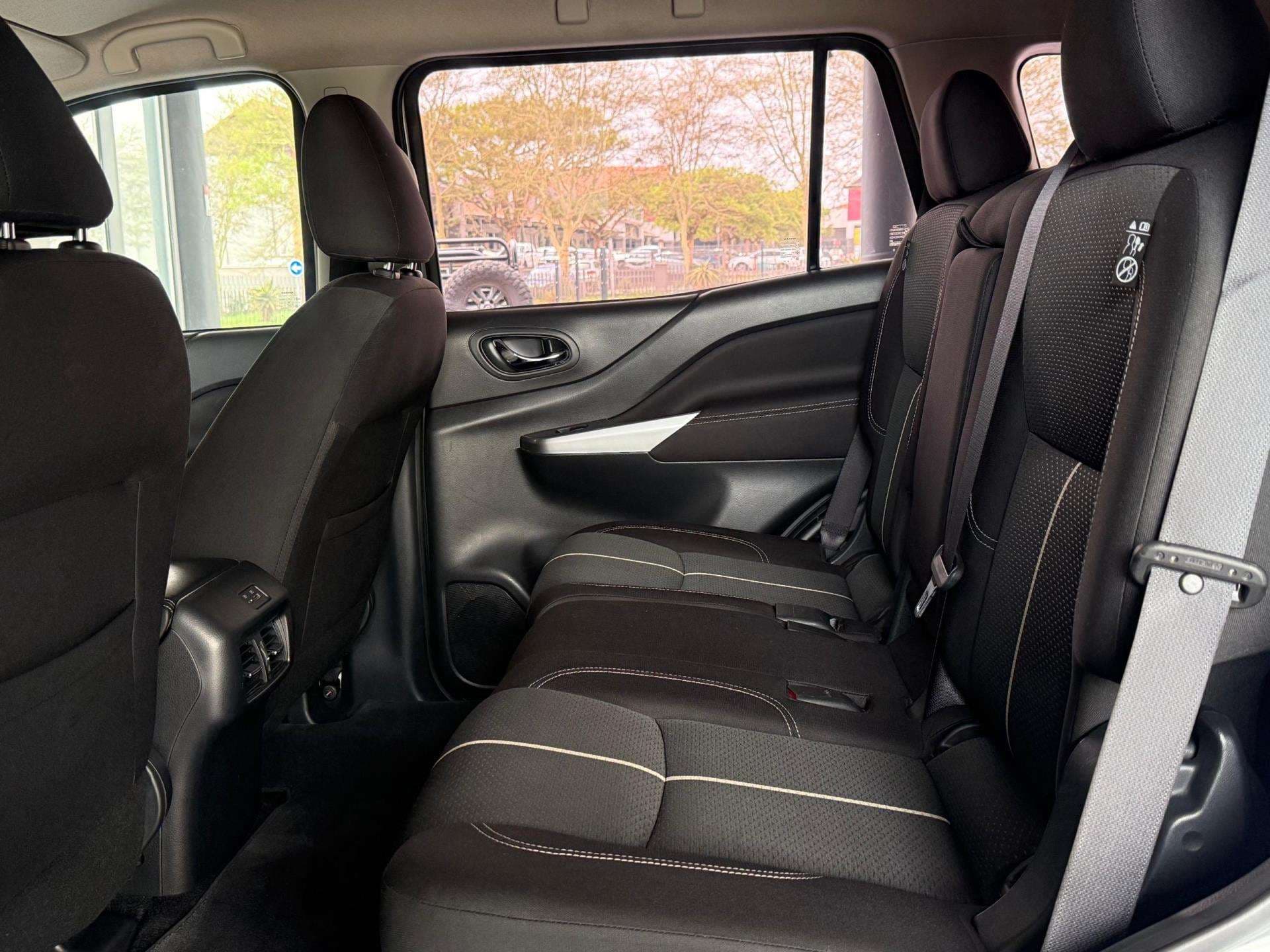 2022 Nissan Terra, image 16 of 16