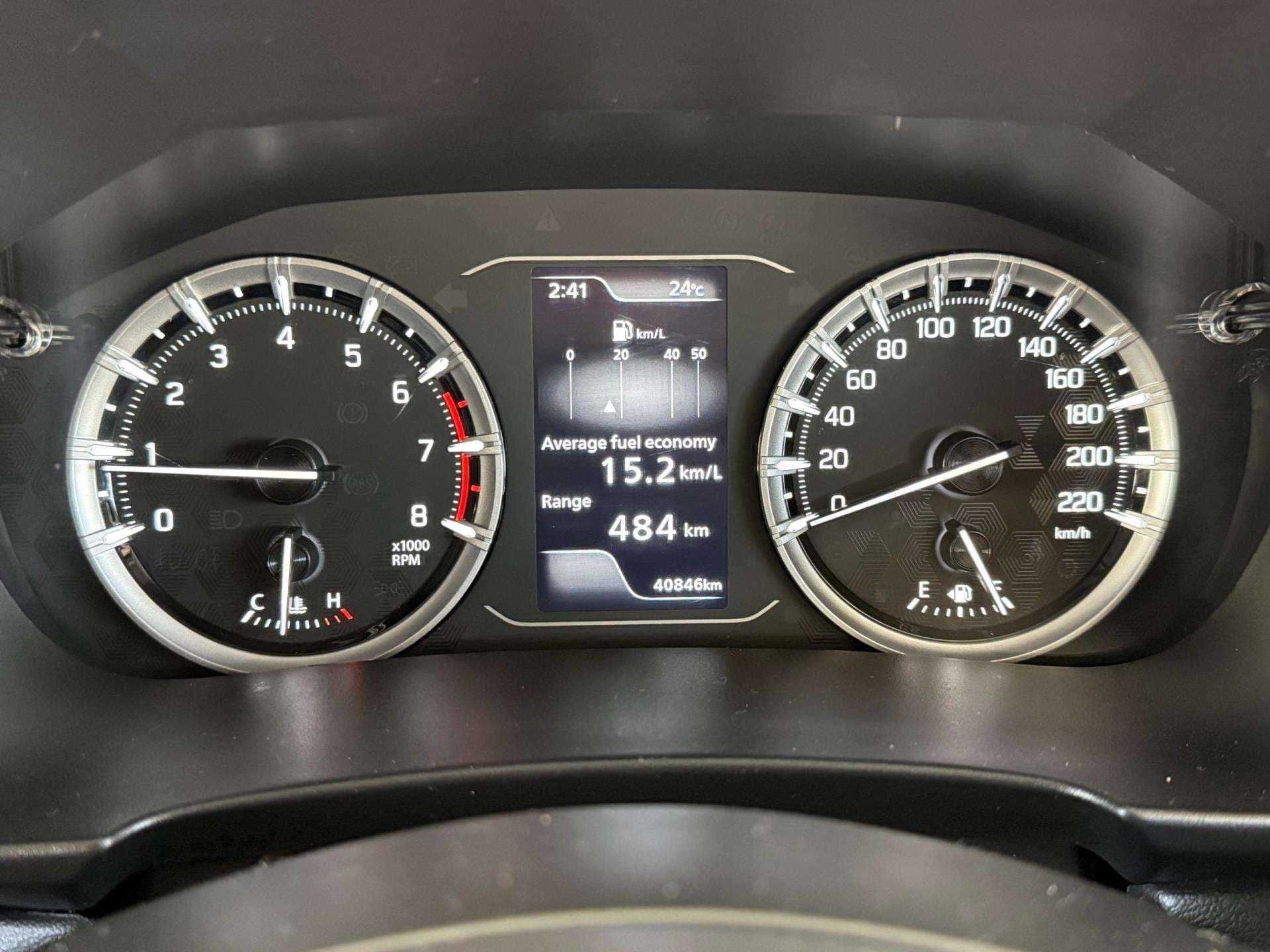 2025 Toyota Urban Cruiser, image 12 of 16