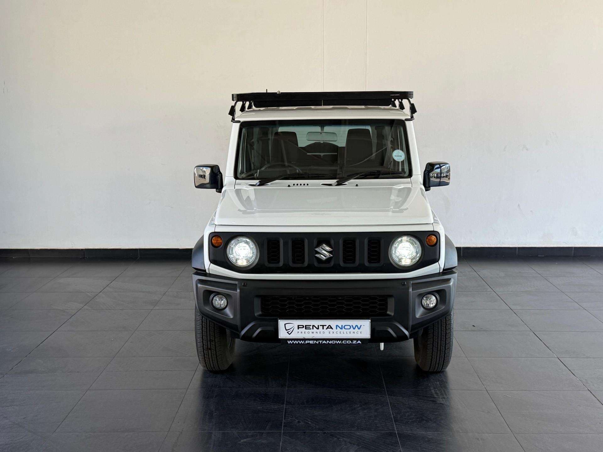 2025 Suzuki Jimny, image 2 of 16