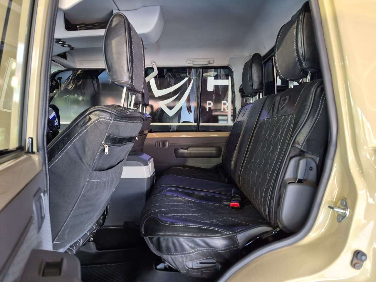 2025 Toyota Land Cruiser, image 12 of 16