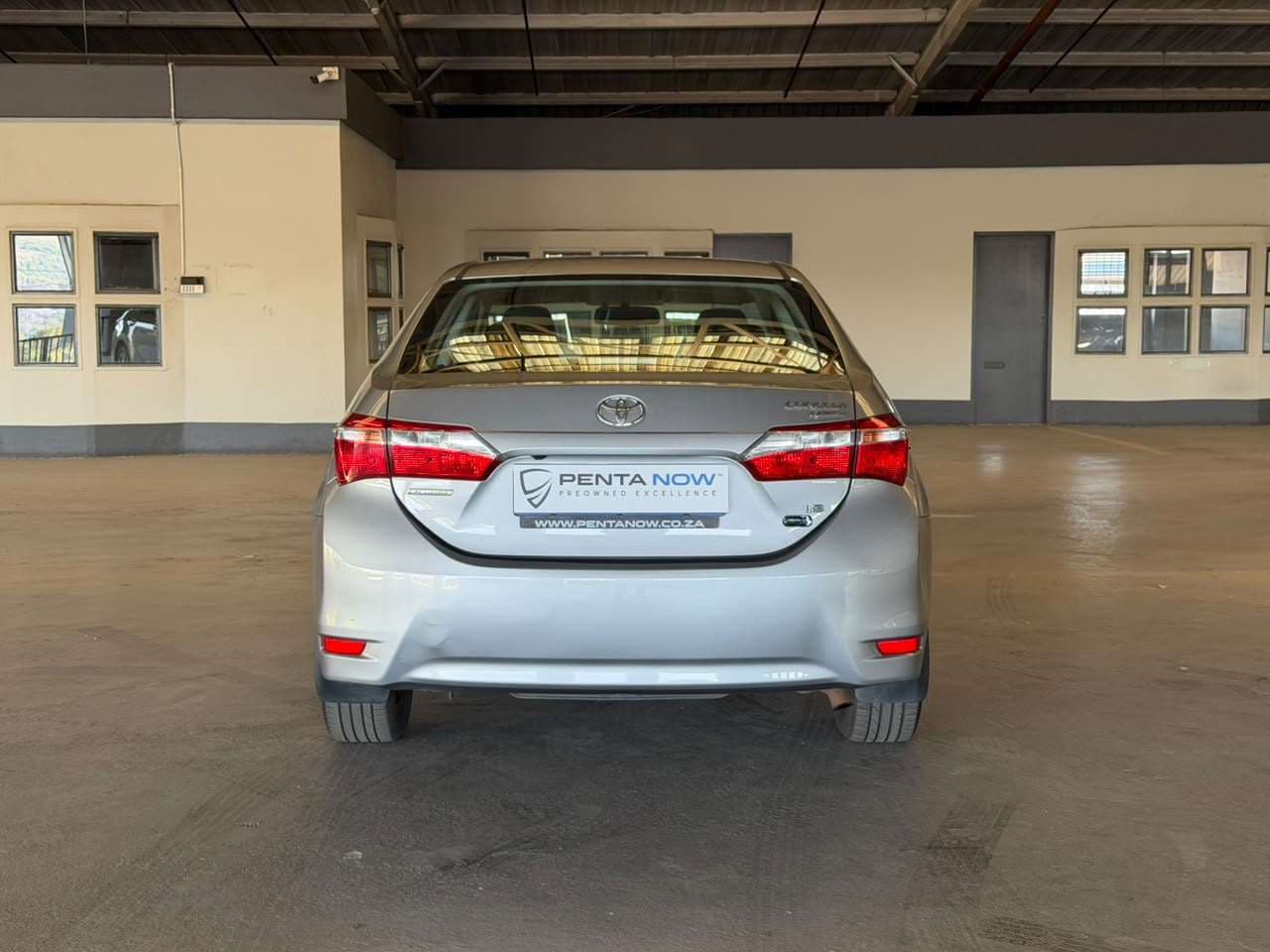 2020 Toyota Corolla Quest, image 4 of 16