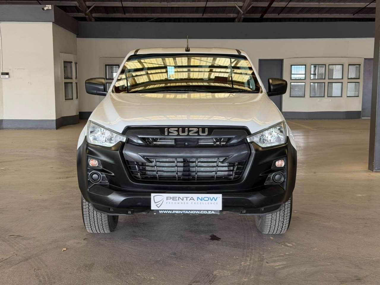 2024 Isuzu D-max, image 8 of 16