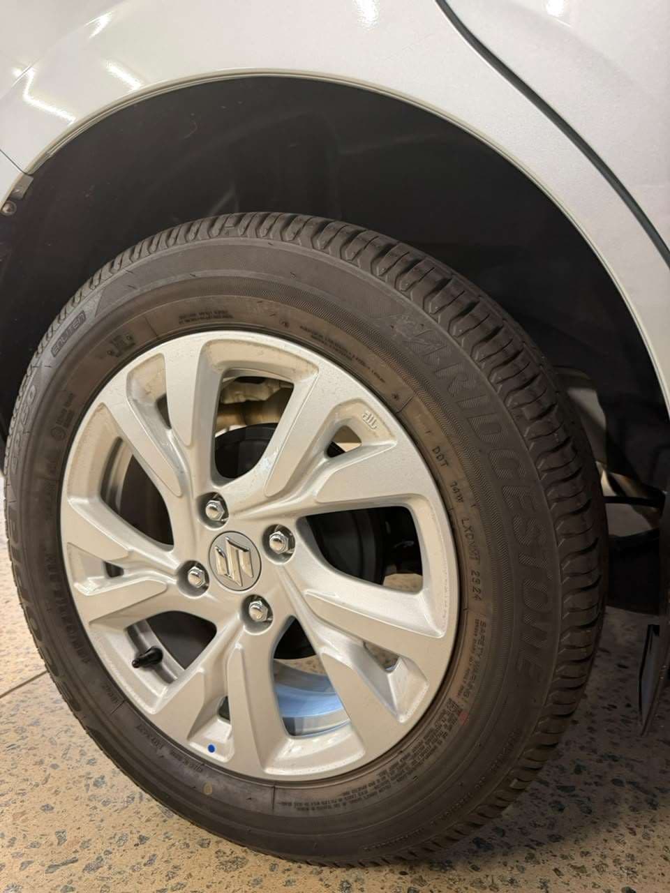 2024 Suzuki Swift, image 8 of 16