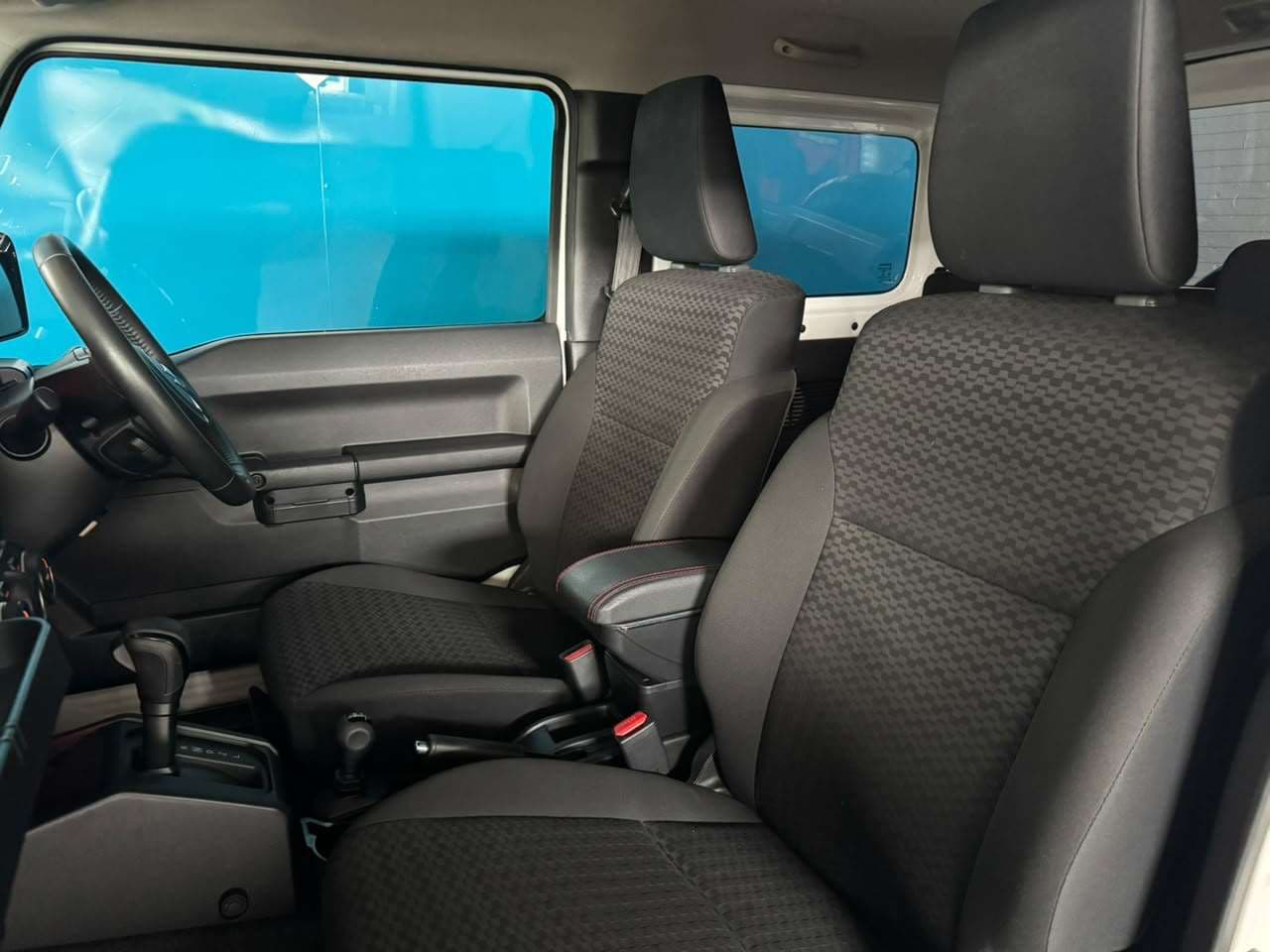 2022 Suzuki Jimny, image 15 of 15