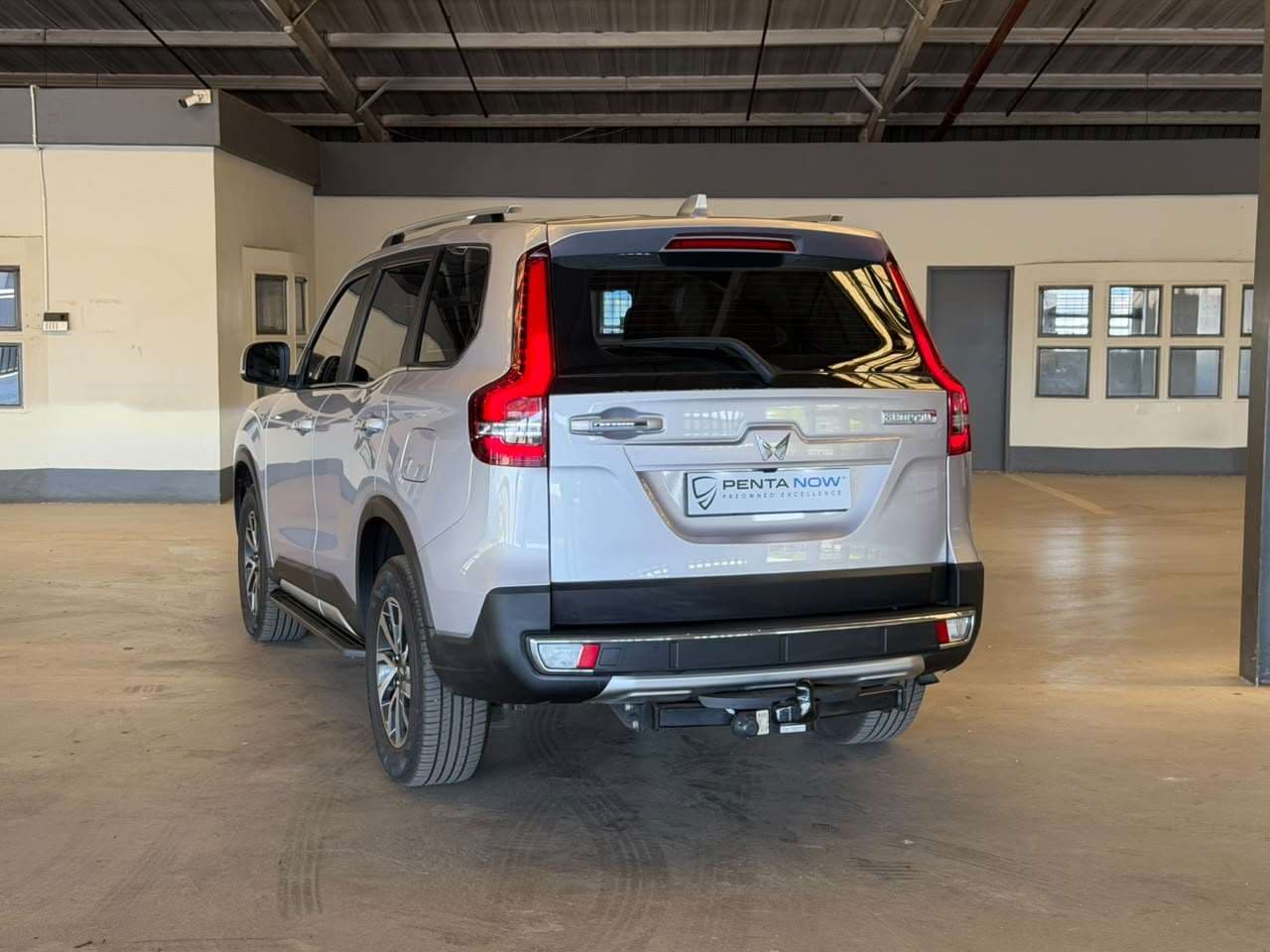 2026 Mahindra Scorpio Suv, image 3 of 16
