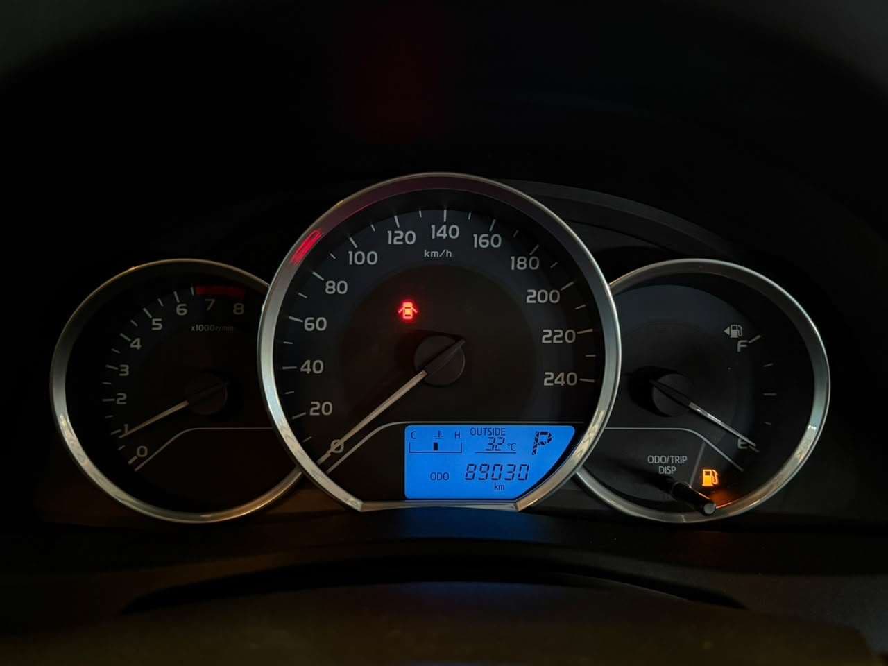 2020 Toyota Corolla Quest, image 16 of 16