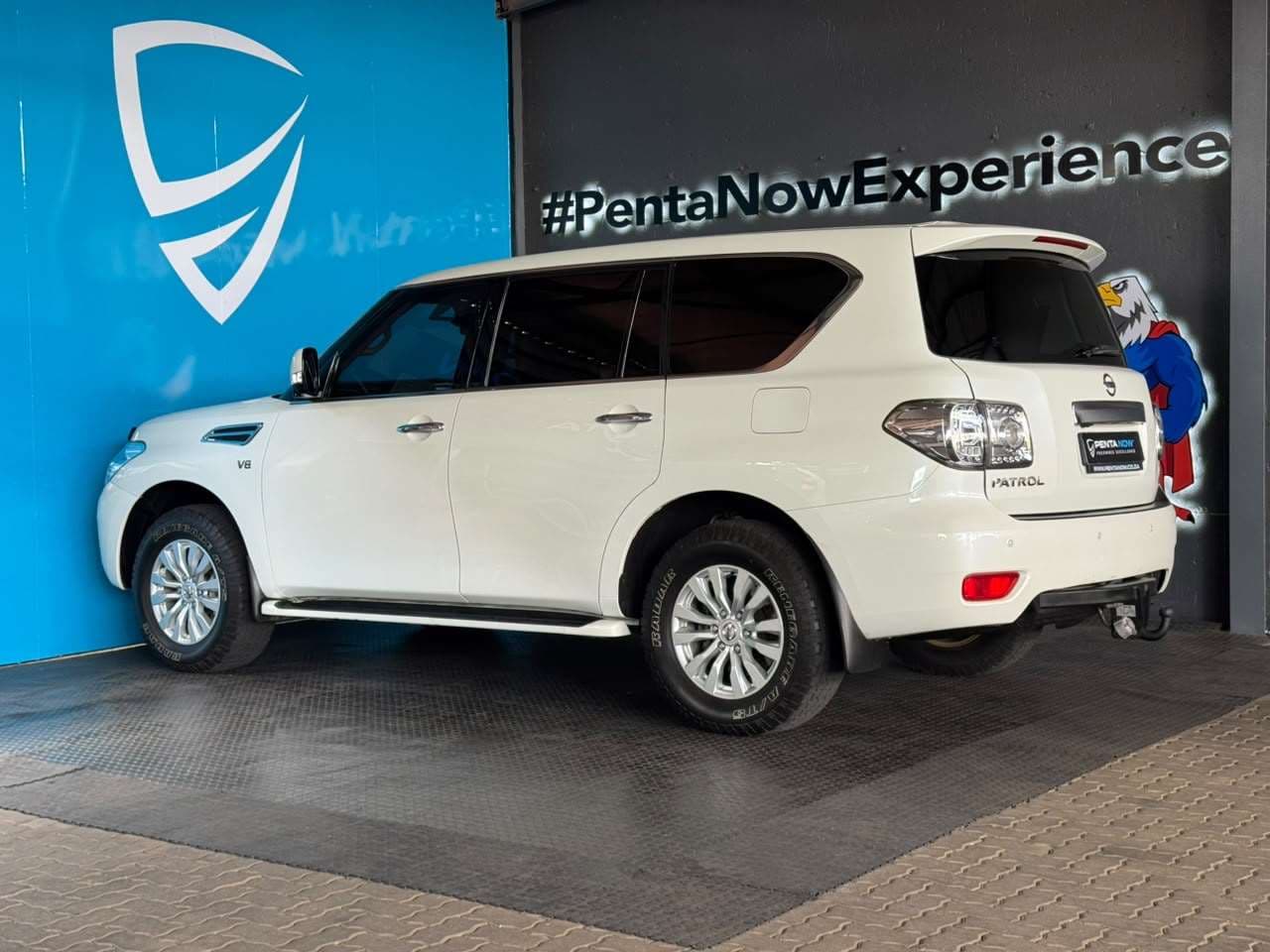 2018 Nissan Patrol, image 5 of 16