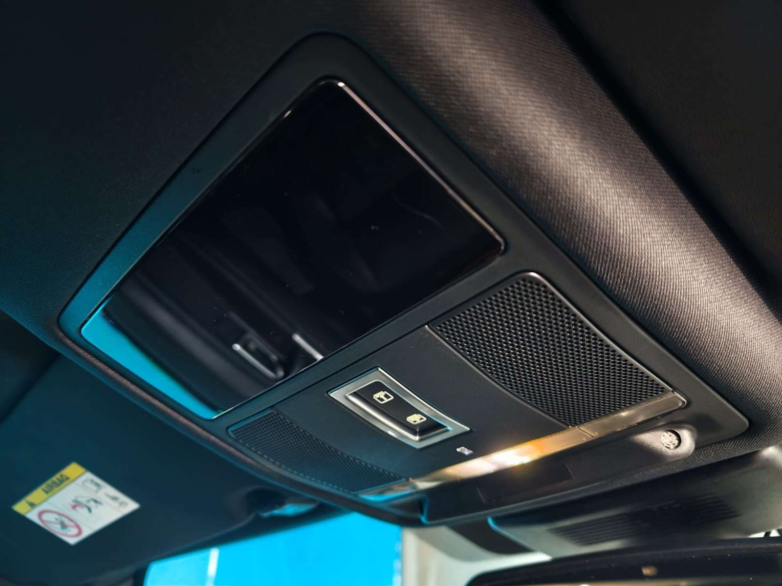2015 Land Rover Discovery Sport 2.2, image 16 of 16
