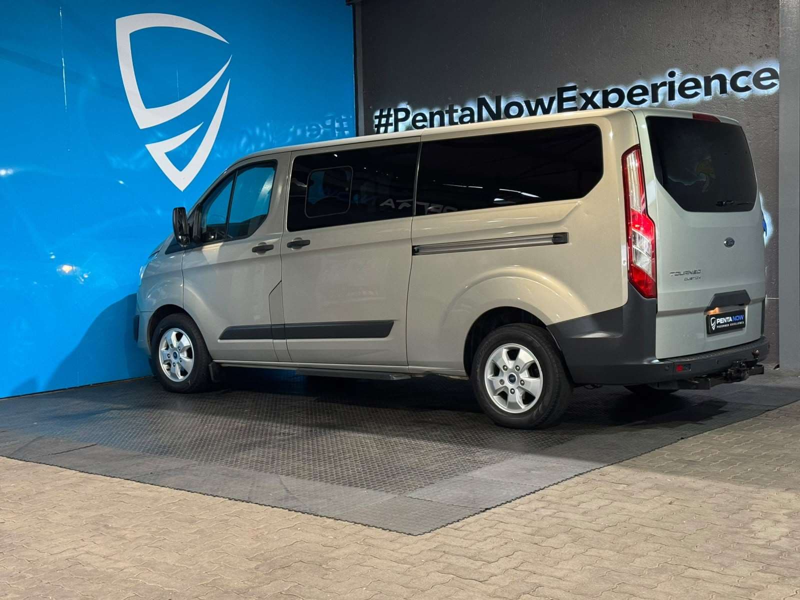 2018 Ford Tourneo Custom, image 5 of 16