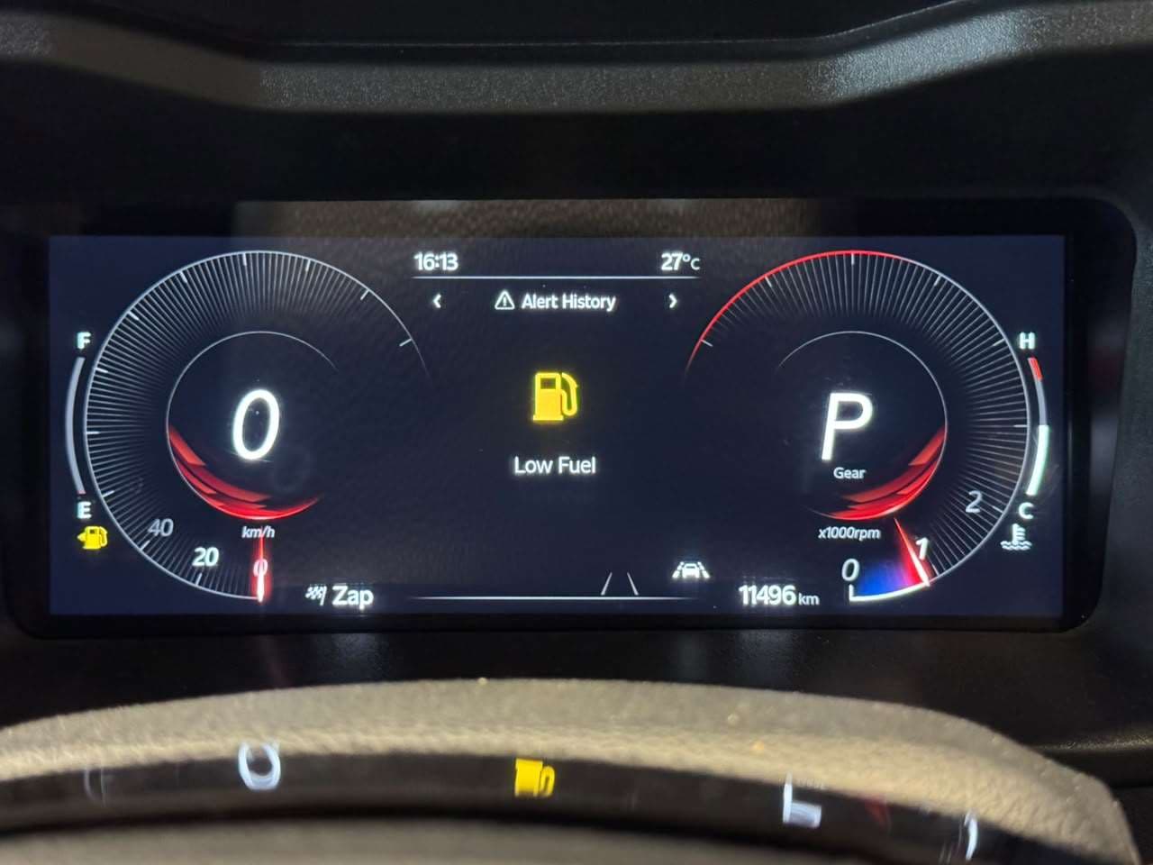2024 Mahindra Xuv3xo, image 15 of 16