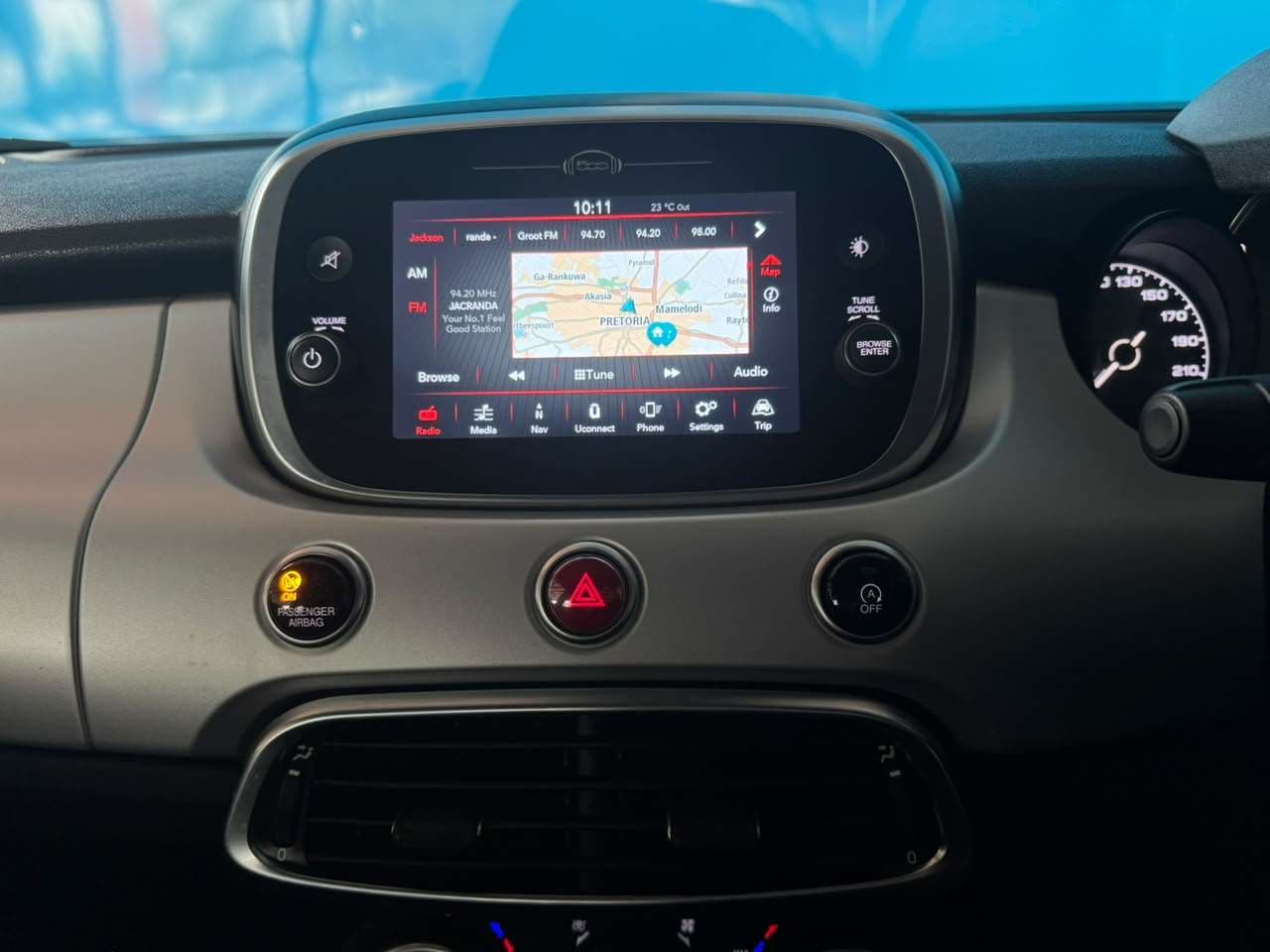 2021 Fiat 500x, image 10 of 16