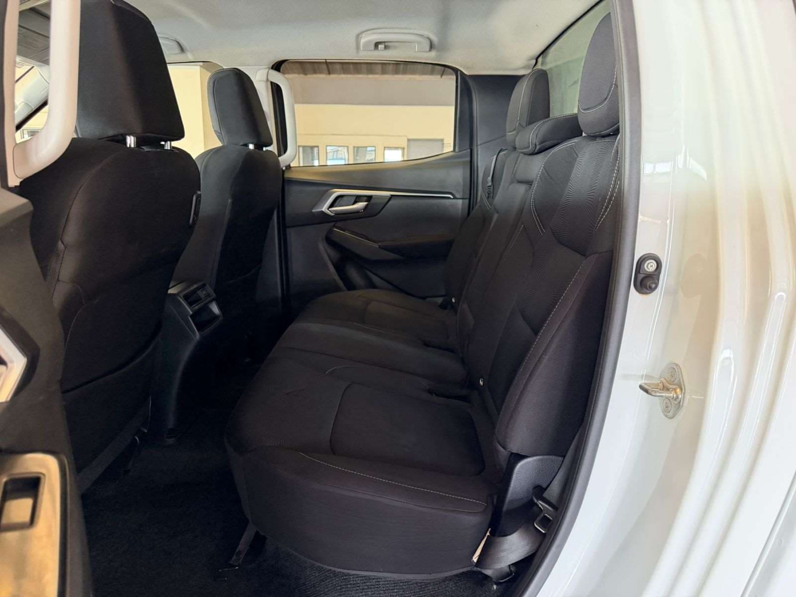 2023 Isuzu D-max, image 13 of 16