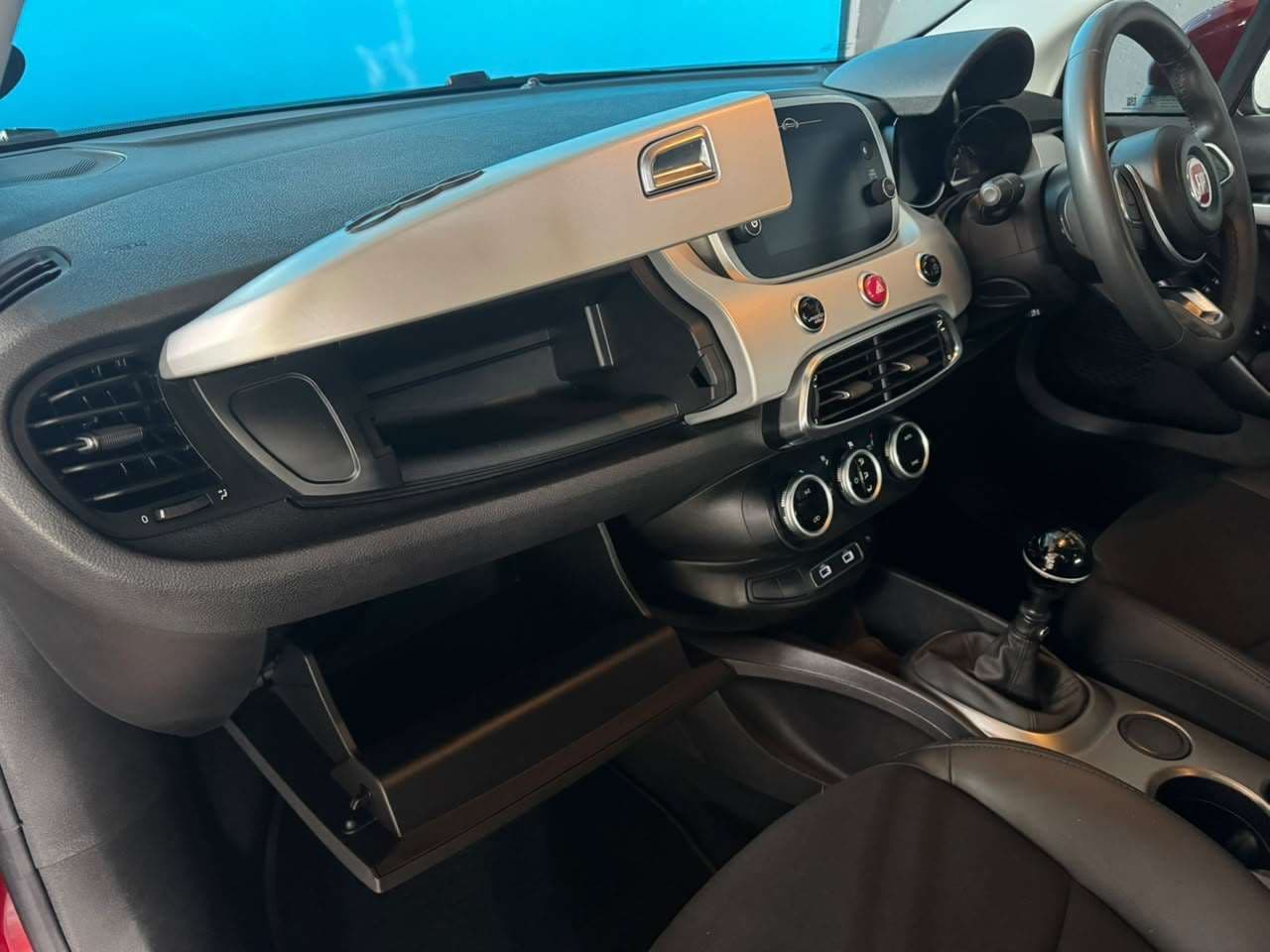 2021 Fiat 500x, image 11 of 16