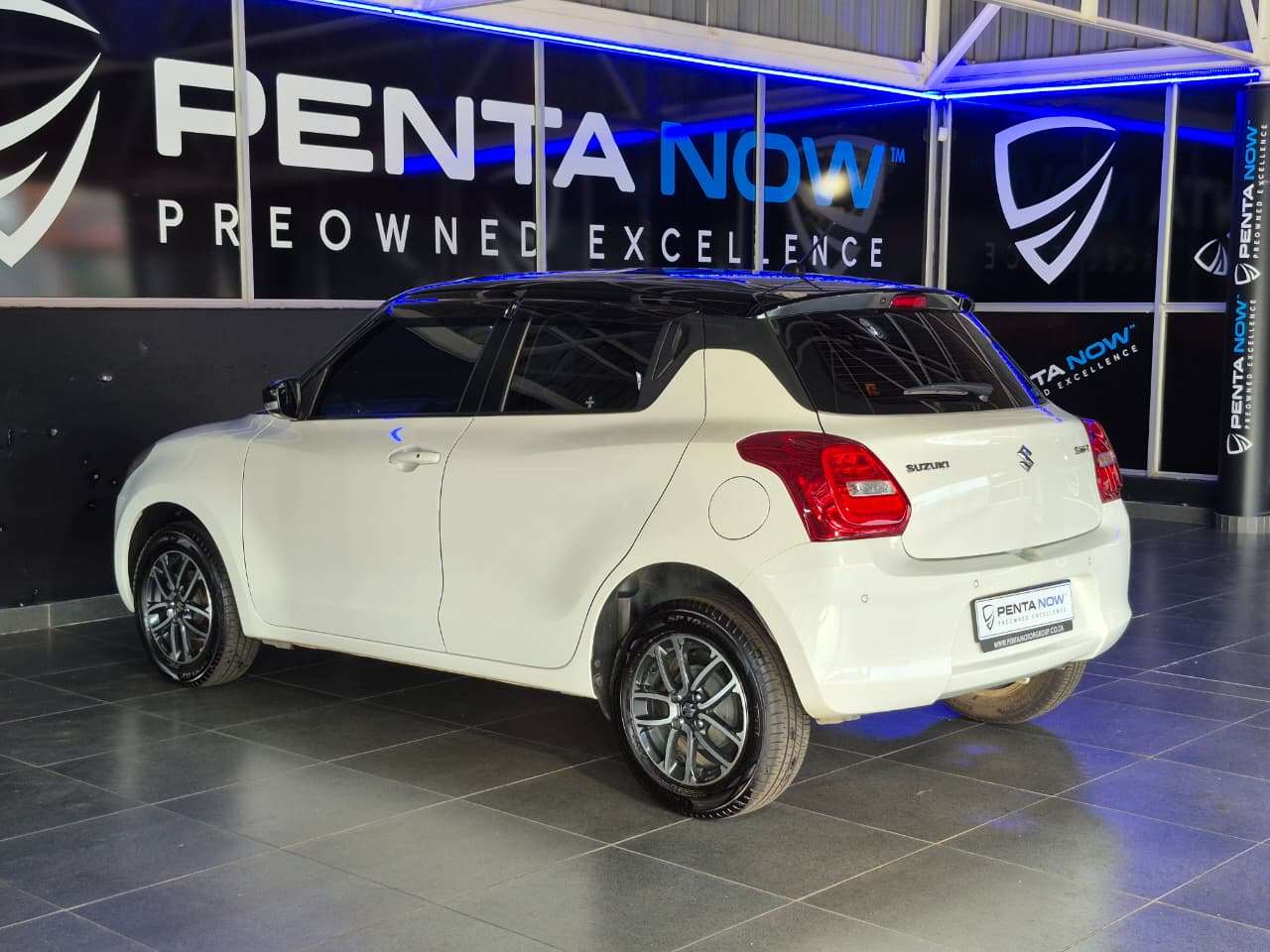 2023 Suzuki Swift, image 4 of 16
