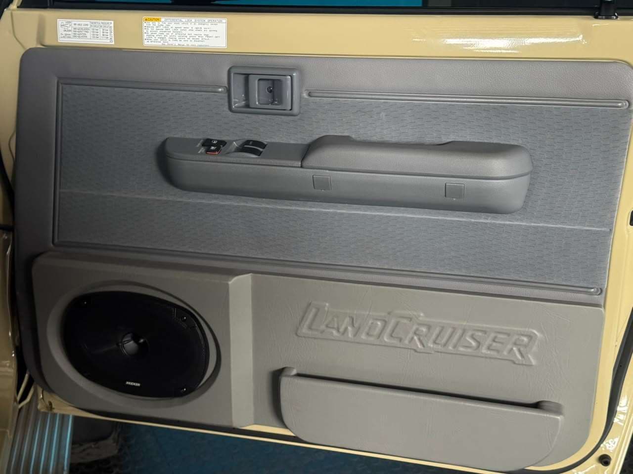 2026 Toyota Land Cruiser 79, image 15 of 16