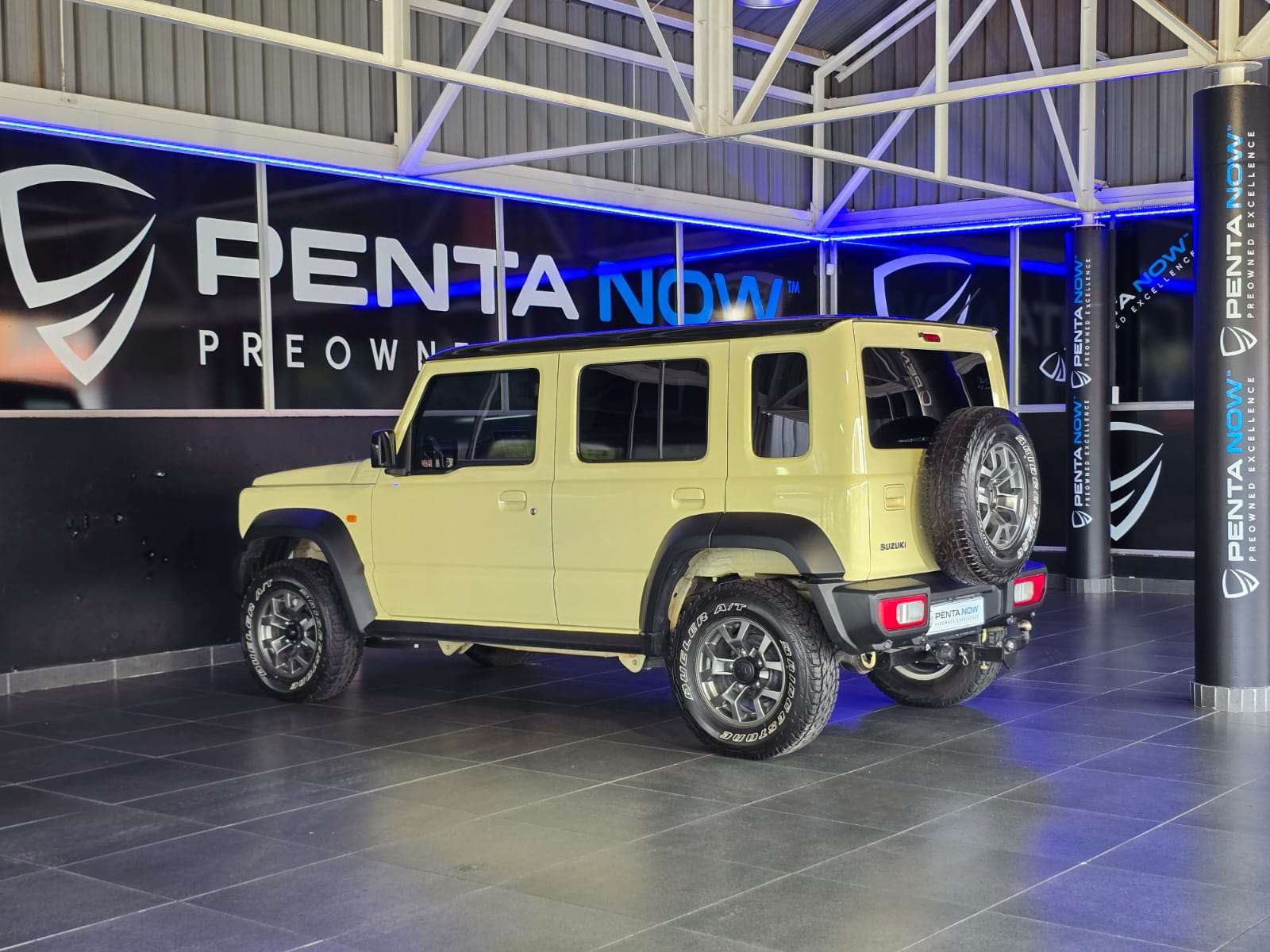 2025 Suzuki Jimny, image 4 of 16
