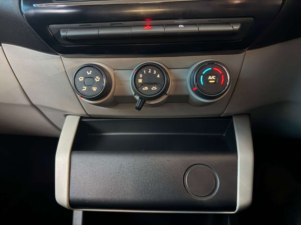 2026 Renault Triber, image 13 of 16