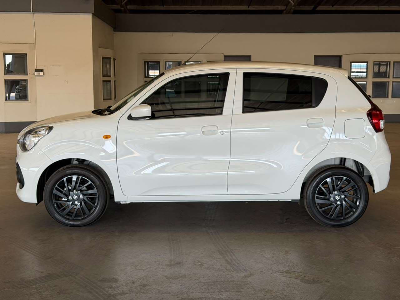 2026 Suzuki Celerio, image 2 of 16