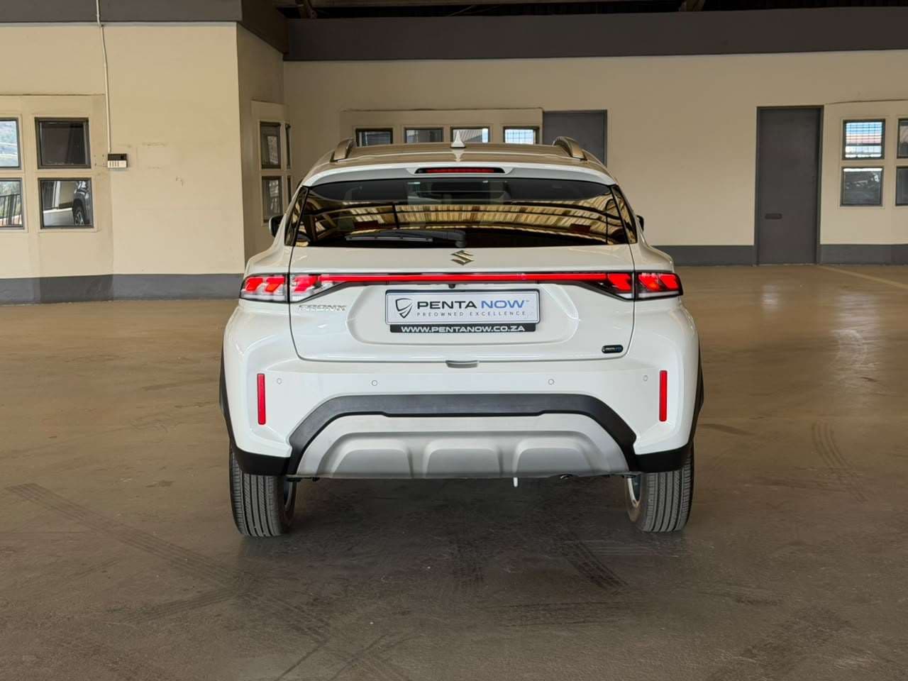 2025 Suzuki Fronx, image 4 of 16