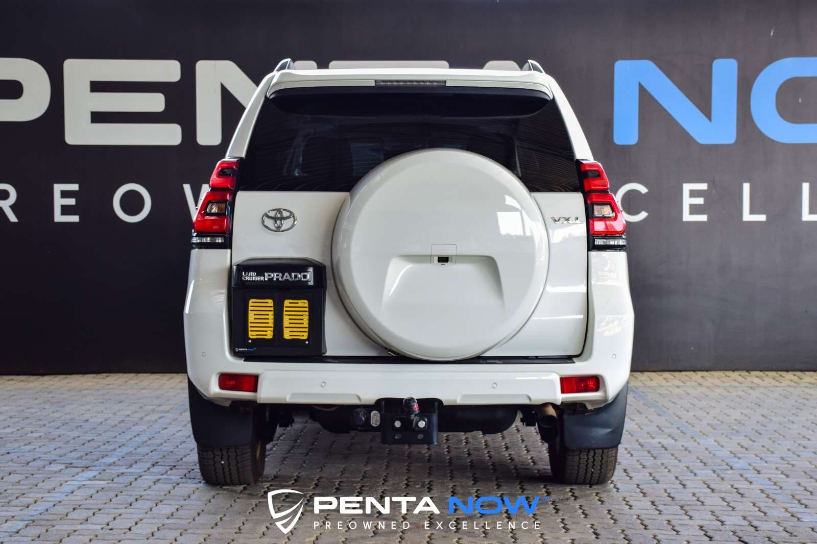 2022 Toyota Prado, image 5 of 16