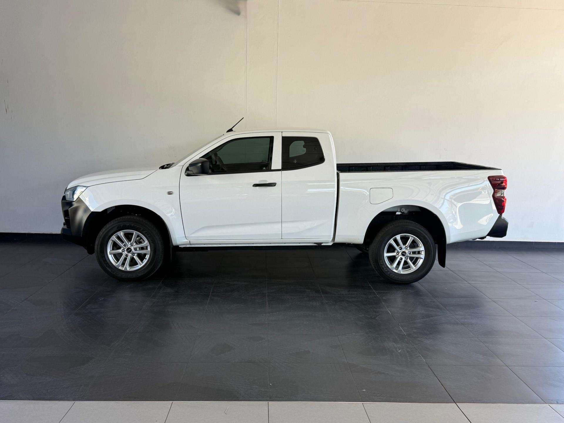 2023 Isuzu D-max, image 5 of 16