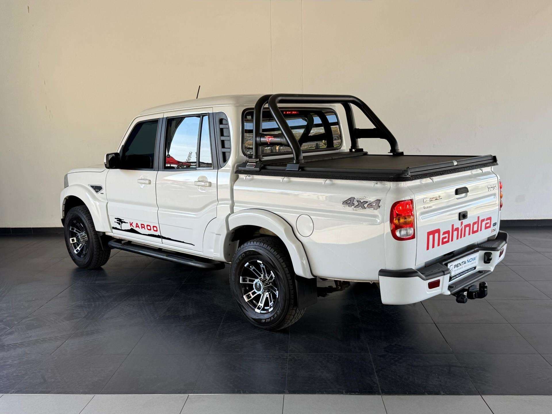 2026 Mahindra Pik Up, image 8 of 16