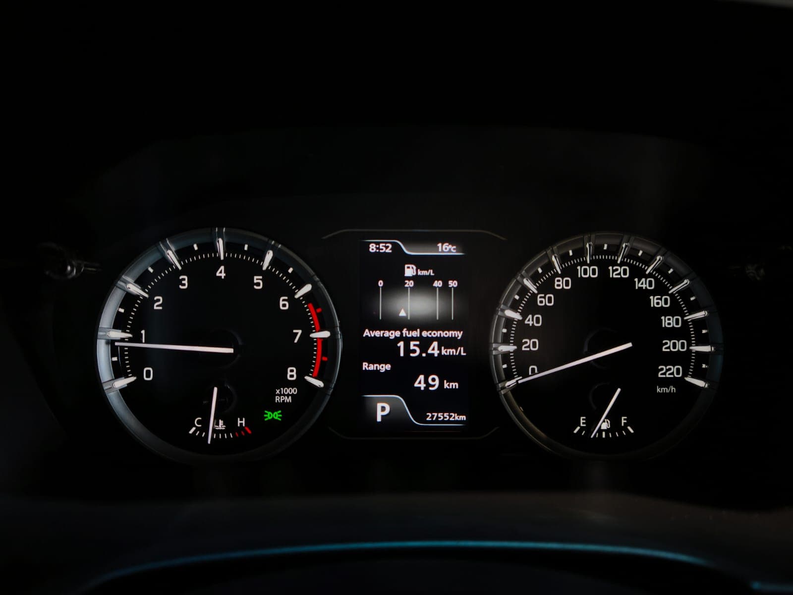 2025 Suzuki Grand, image 5 of 14