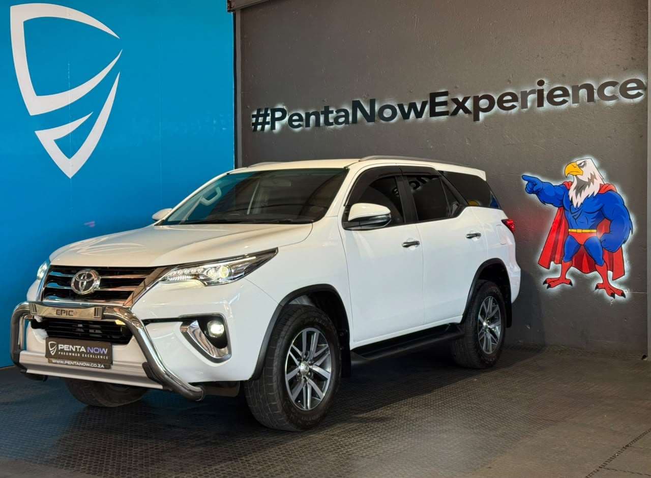 2020 Toyota Fortuner, image 3 of 16